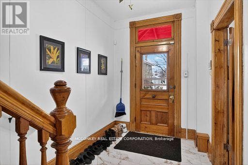 507 STEWART STREET photo 2