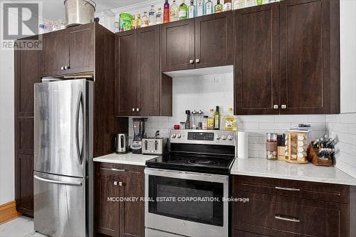 507 STEWART STREET photo 4