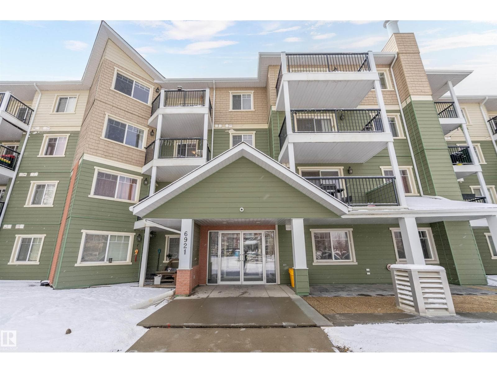 #306 6921 199 ST NW