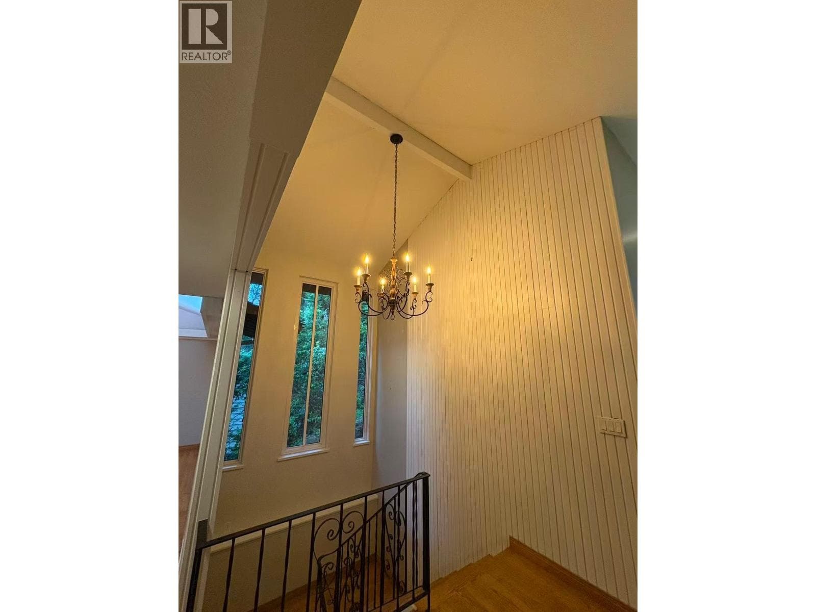657 ANDOVER PLACE photo 4