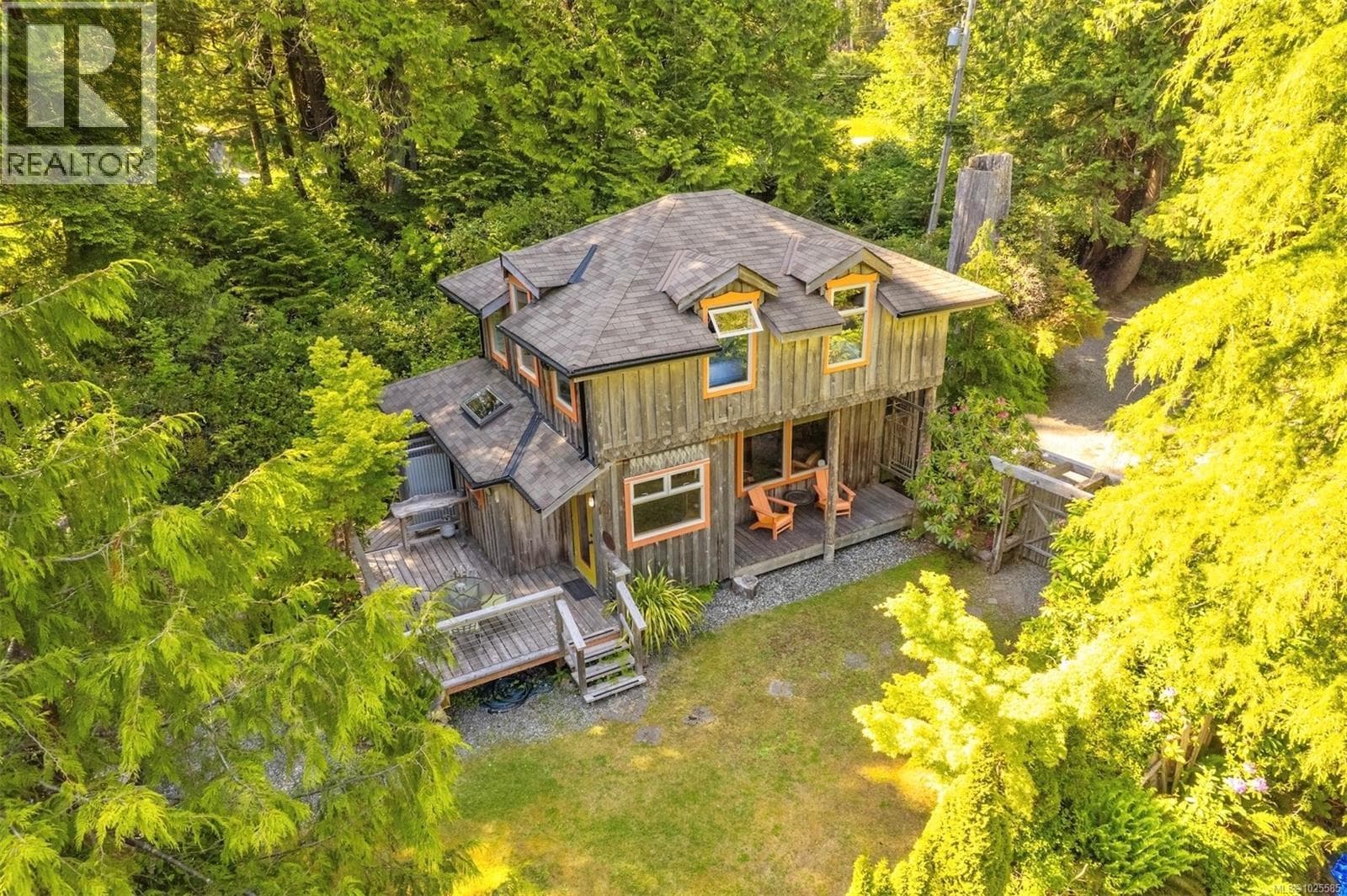 1076 Pacific Rim Hwy photo 5