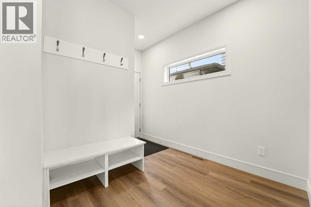 3109 44 Street S — photo 2