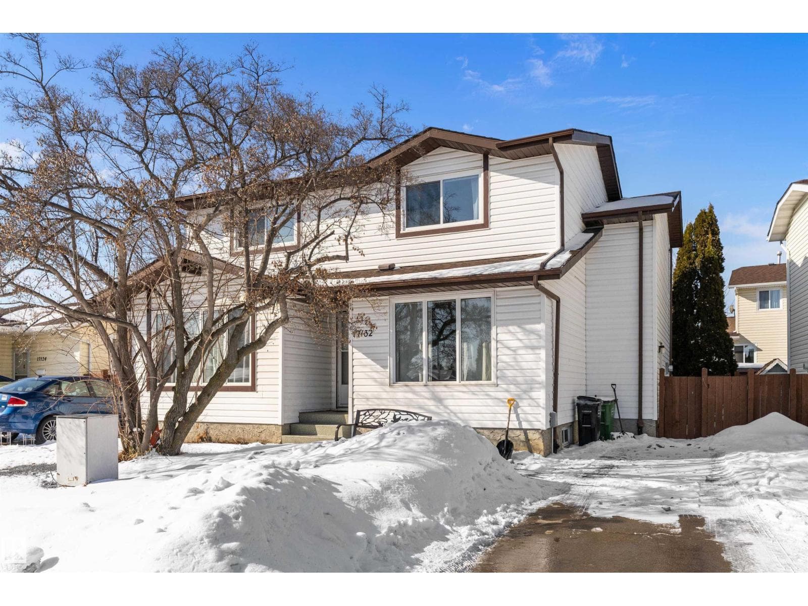 3 bed 2 bath single family at 17132 103 ST NW — $269,900