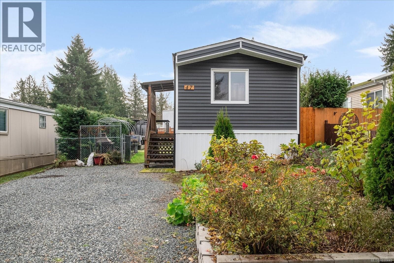 3 bed 1 bath single family at 47 971 Douglas Ave — $259,000
