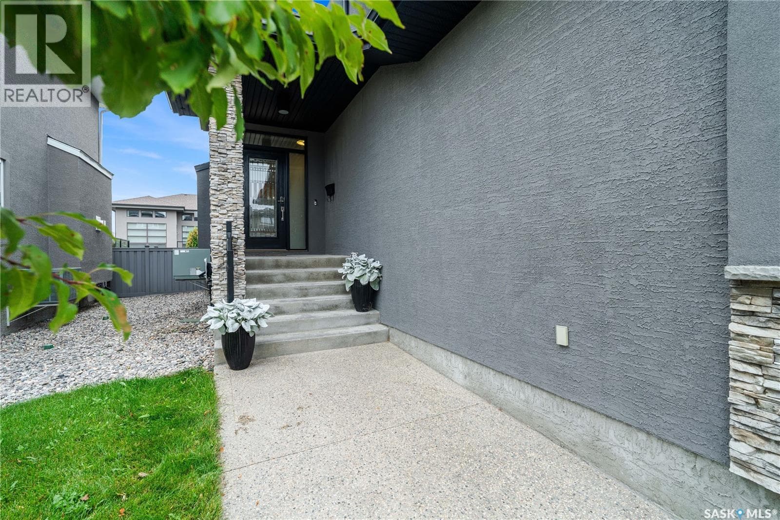 4311 Sandpiper CRESCENT E — photo 2