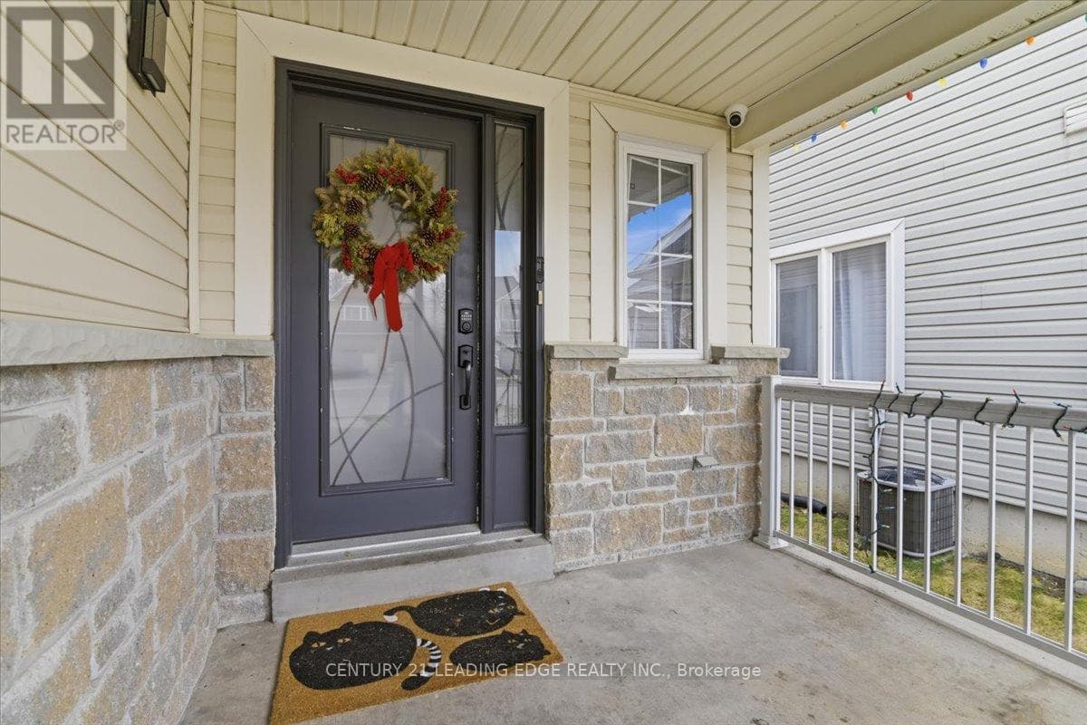 10 CROUGH STREET photo 2