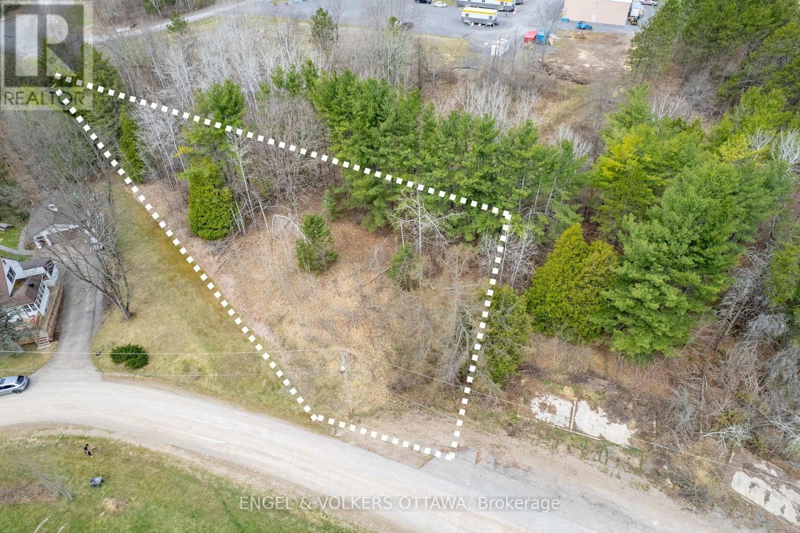 LOT 9 DEVLIN CRESCENT photo 3