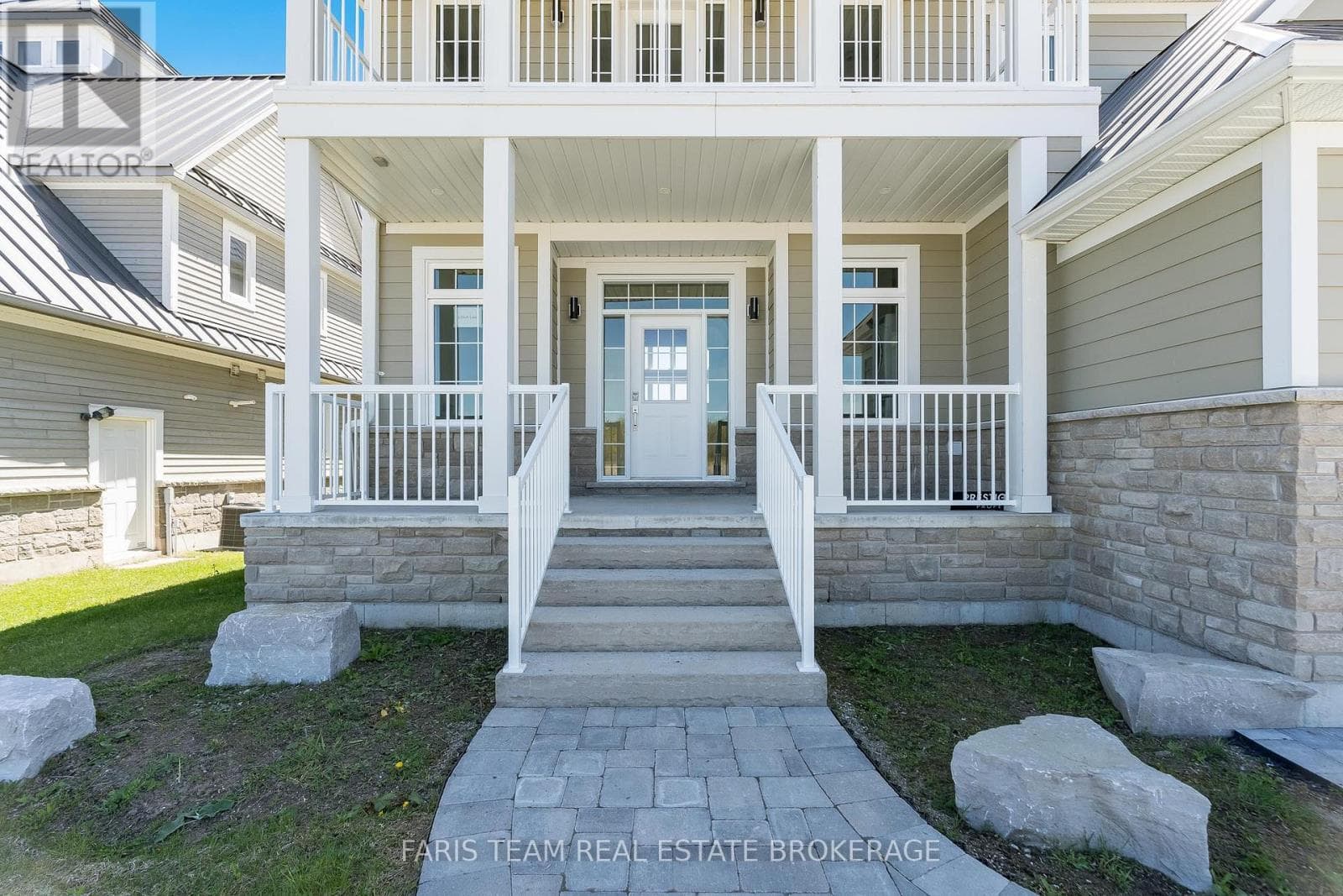 9 DOCK LANE photo 3