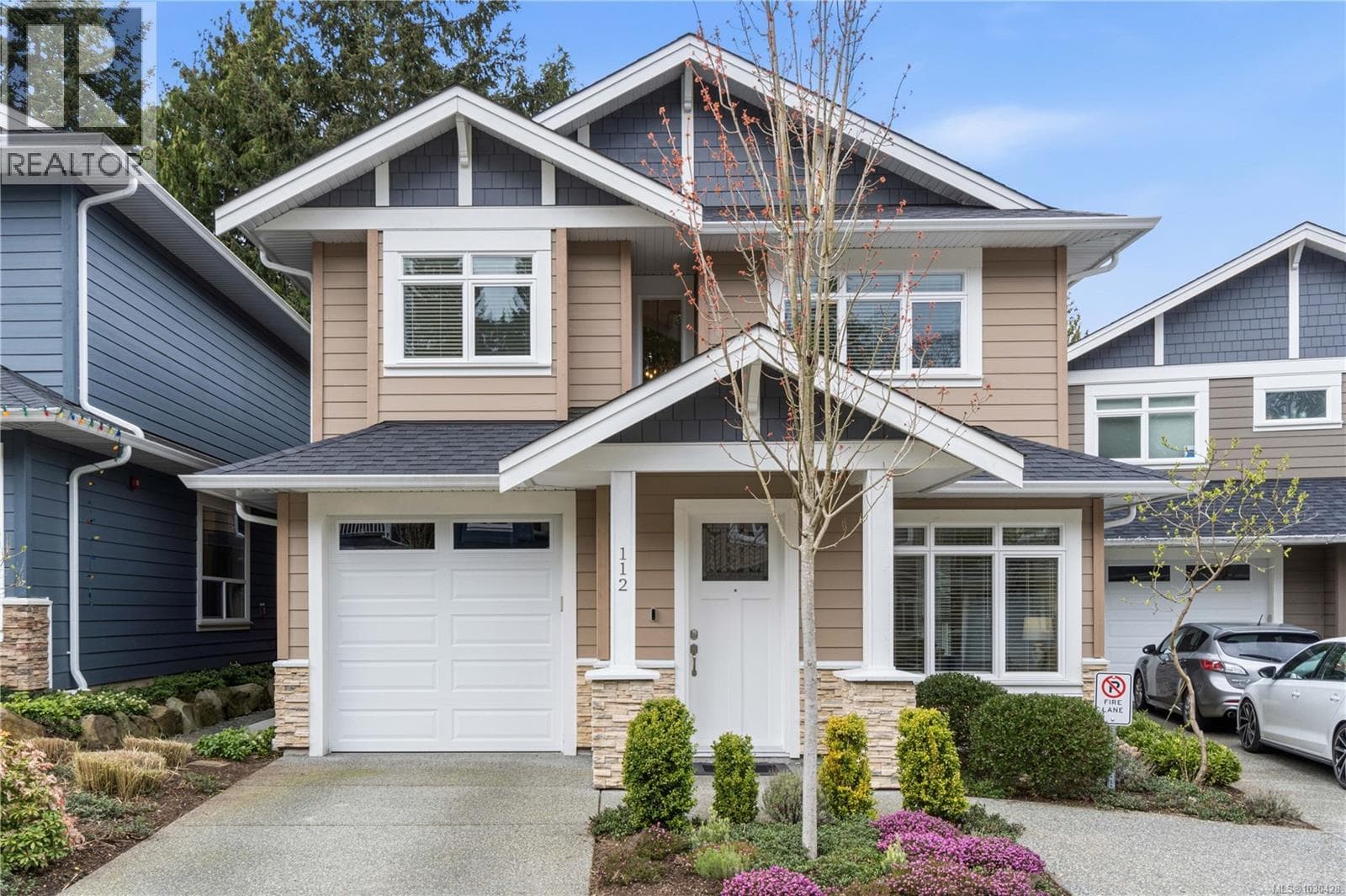 3 bed 4 bath single family at 112 5160 Hammond Bay Rd — $749,900