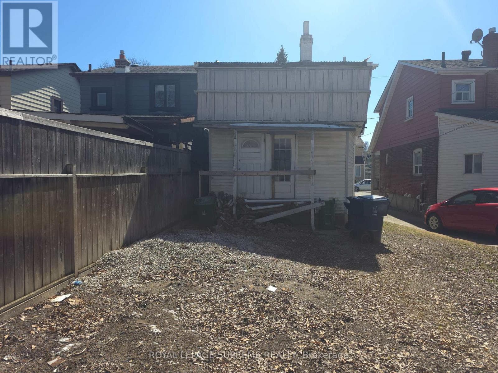 44 MAHONEY AVENUE photo 3