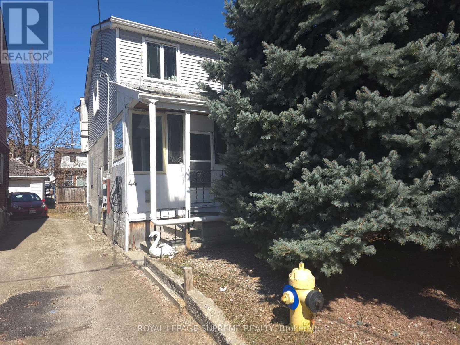 44 MAHONEY AVENUE photo 5