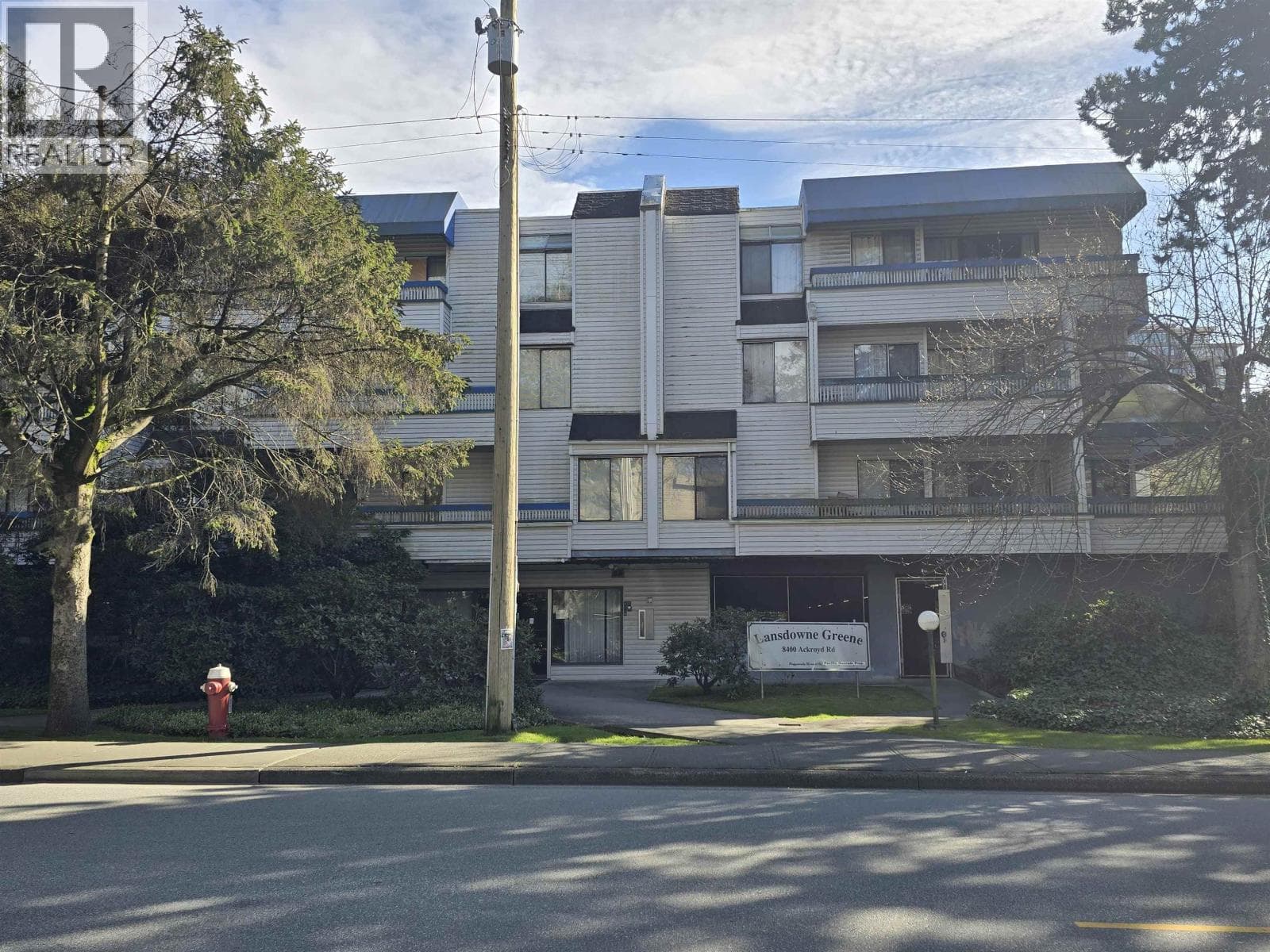 2 bed 2 bath single family at 216 8400 ACKROYD ROAD — $499,000