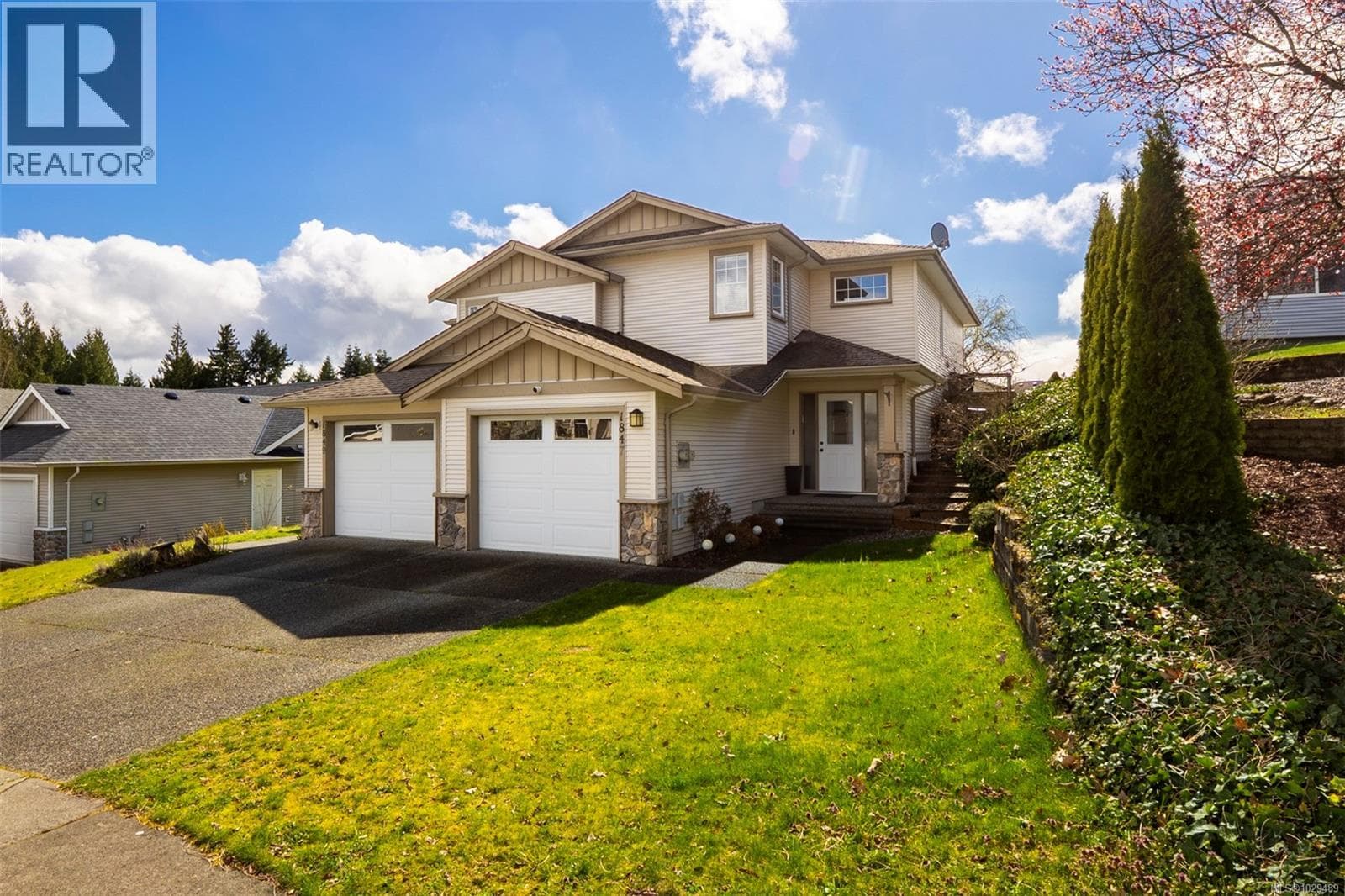3 bed 3 bath single family at 1847 White Blossom Way — $639,000