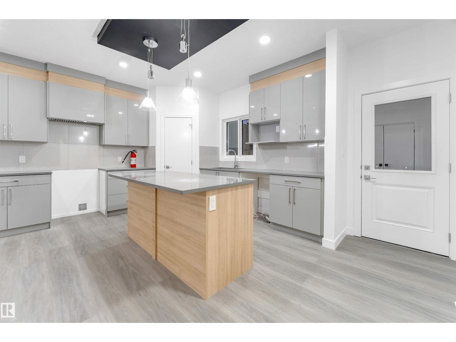 3 bed 3 bath single family at 444 Crystal Creek link — $433,900