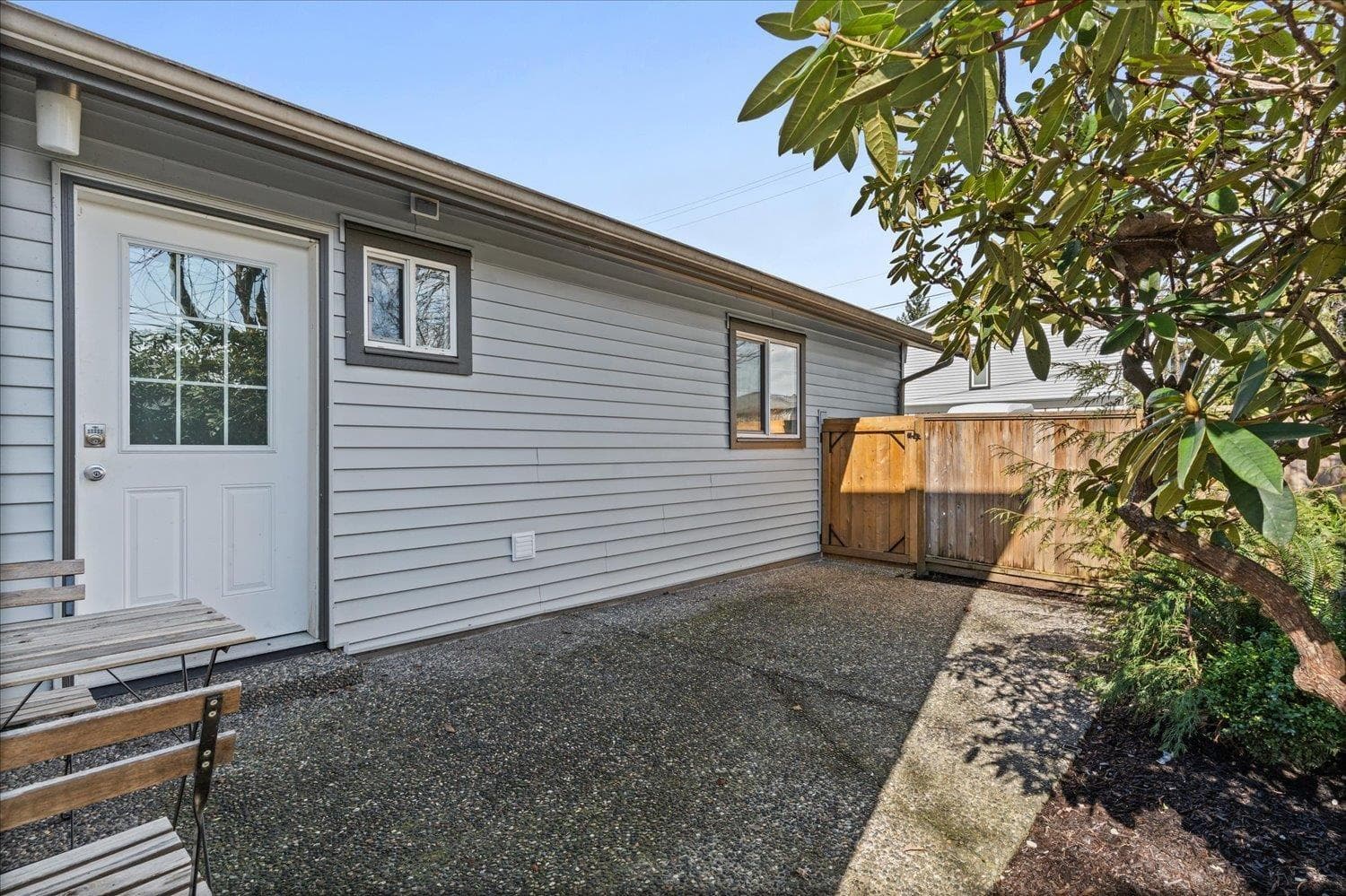 27 46689 FIRST AVENUE, Chilliwack Proper East photo 3