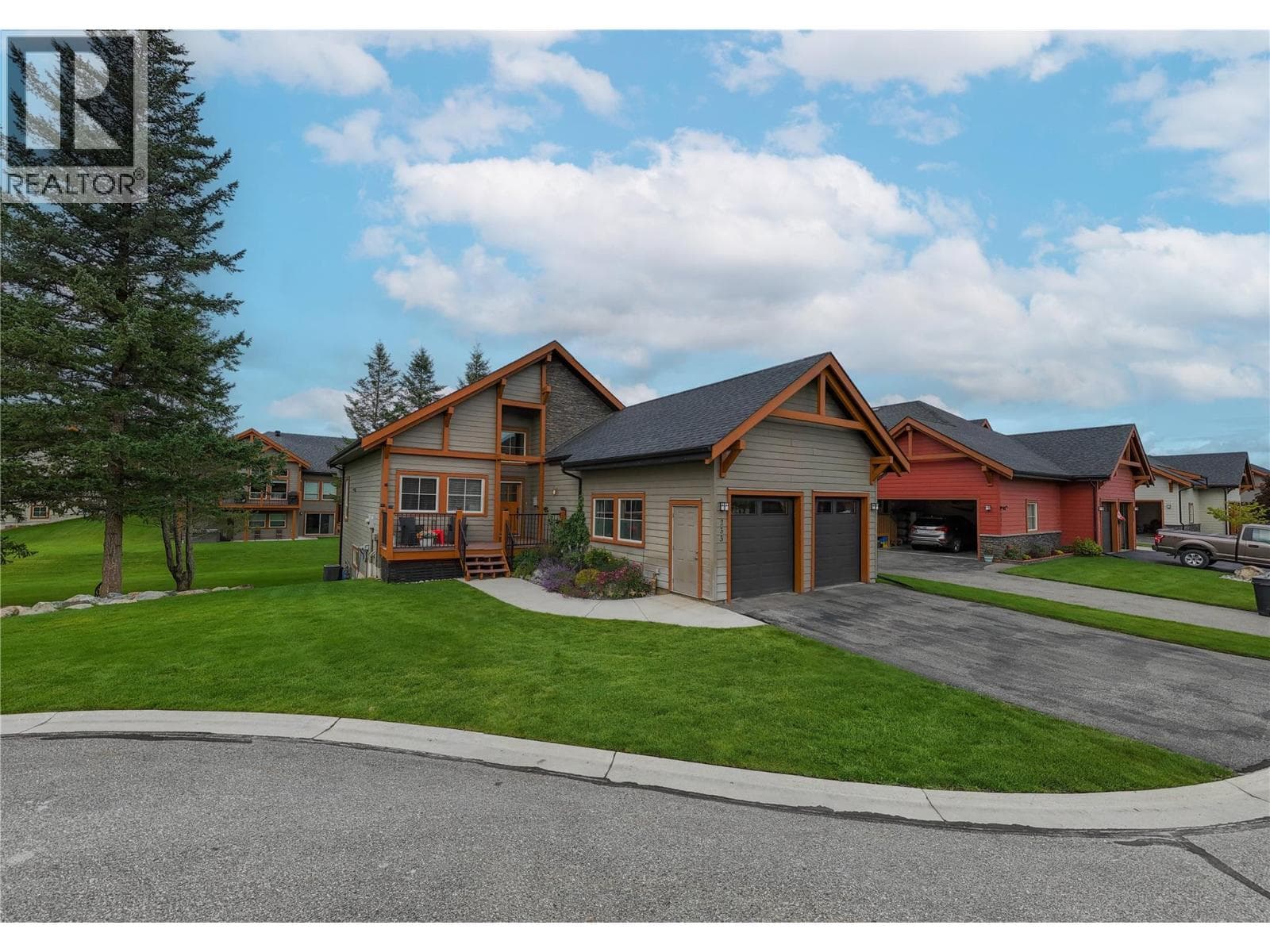 3 bed 3 bath single family at 233 Boulder Creek — $759,900