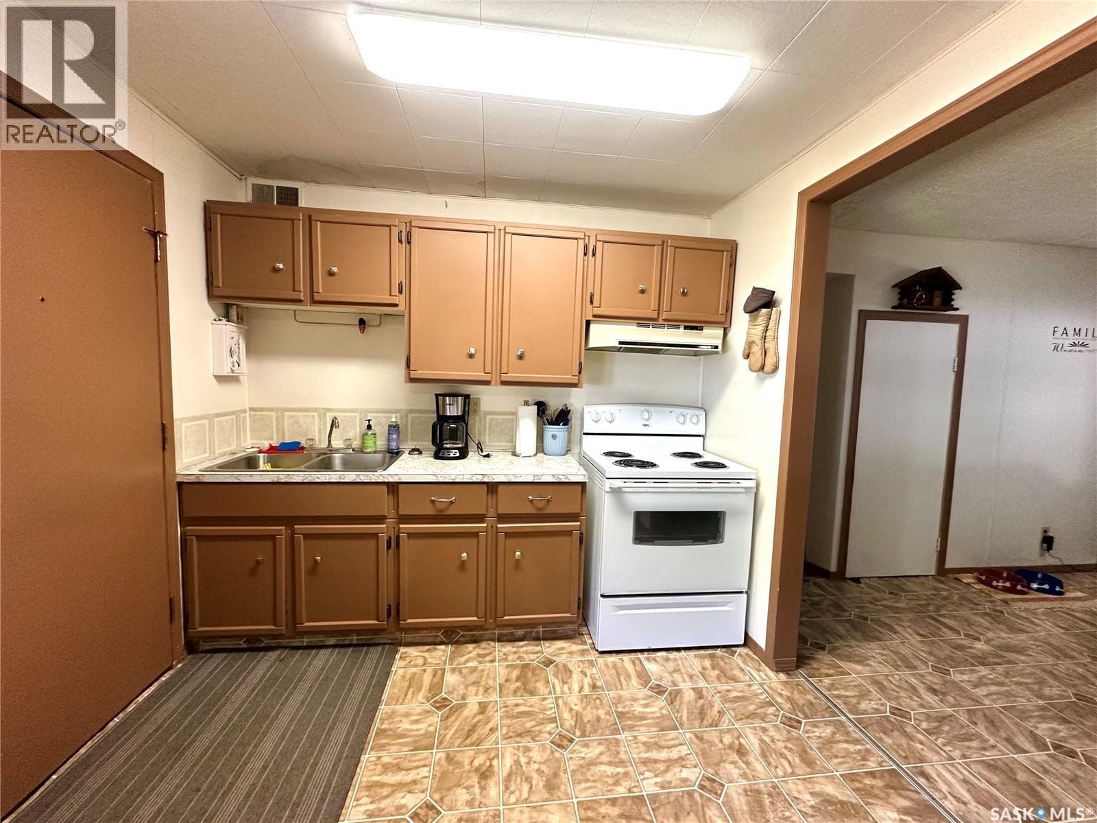 122 Pine STREET — photo 4