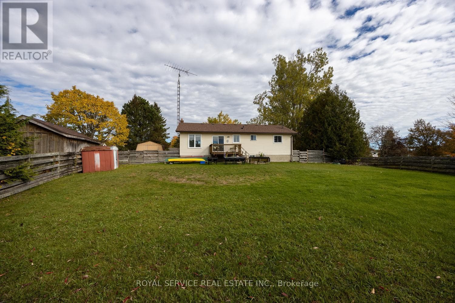 19 PROPP DRIVE photo 3