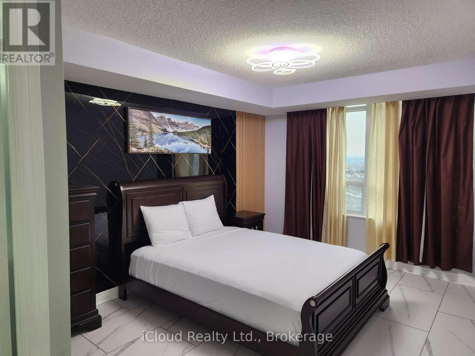 3114 - 310 BURNHAMTHORPE ROAD W photo 5