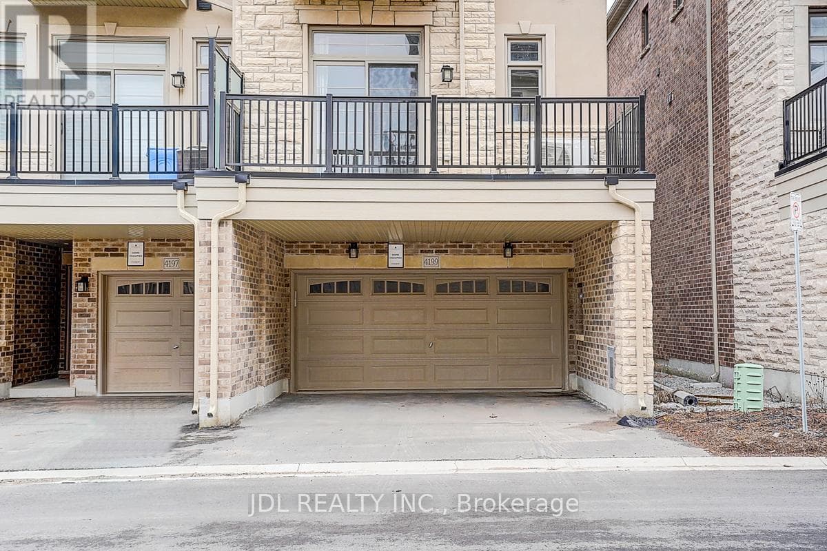 4199 MAJOR MACKENZIE DRIVE E photo 4
