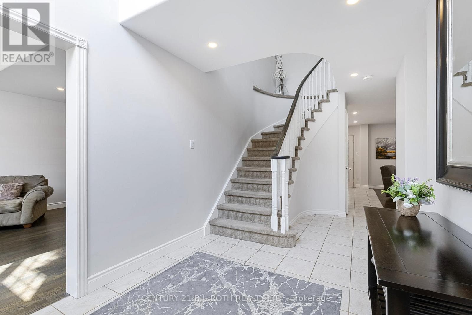 48 CRIMSON RIDGE ROAD photo 5