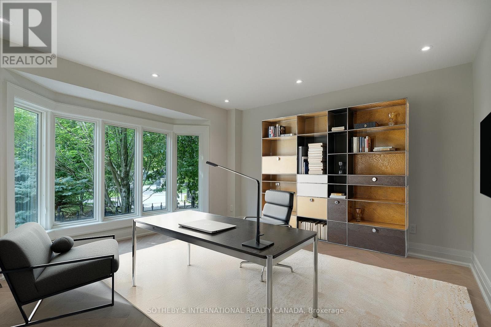 85 COWAN DRIVE photo 5