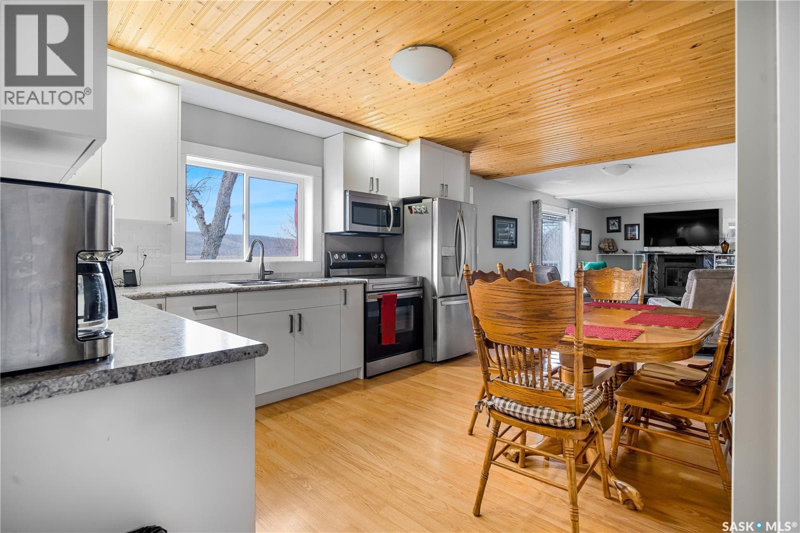 132 Whitetail ROAD photo 3