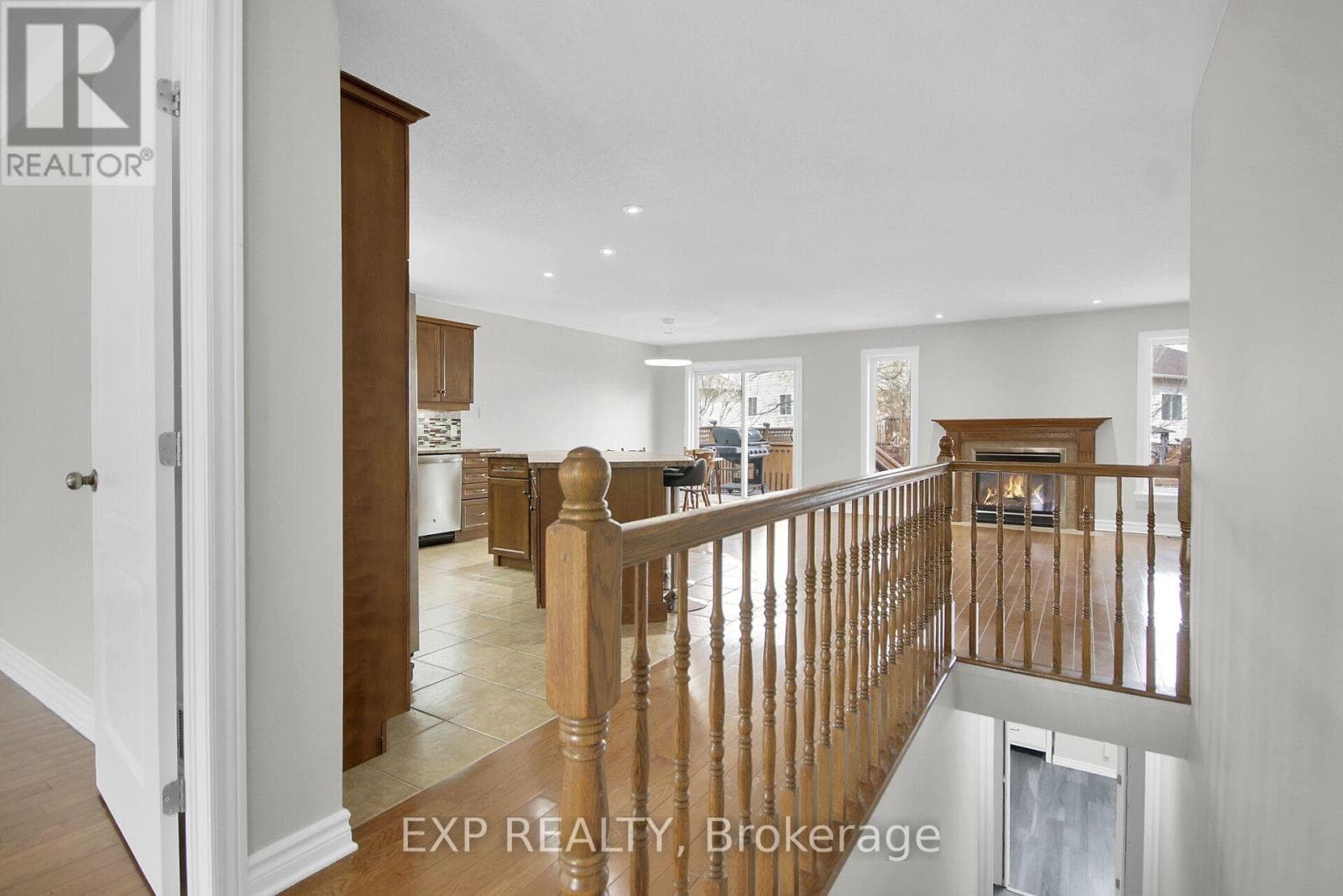84 COMBA DRIVE photo 4
