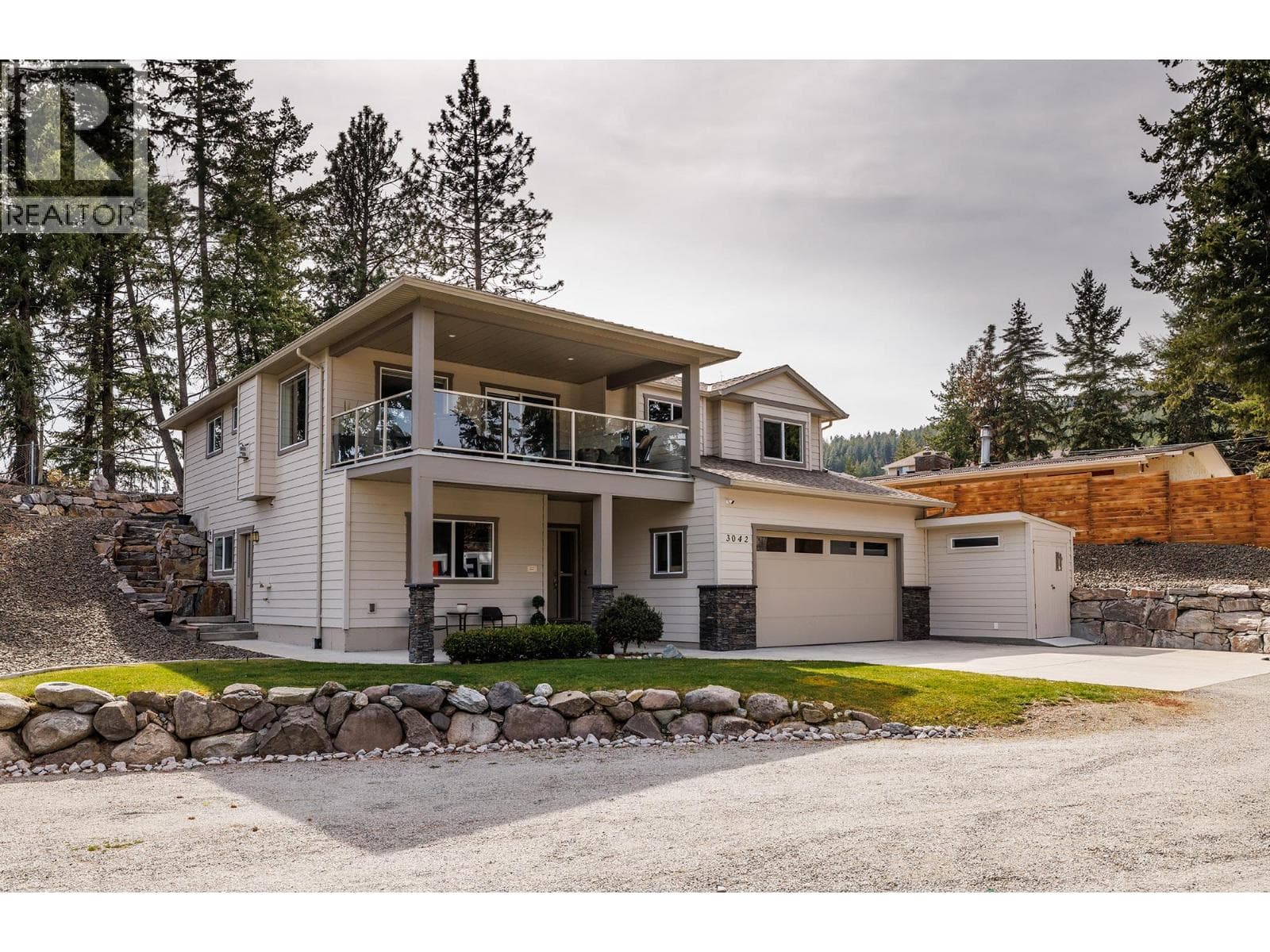4 bed 3 bath single family at 3042 Glenrosa Road — $914,000