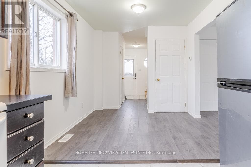 1 CHARLESON DRIVE photo 5