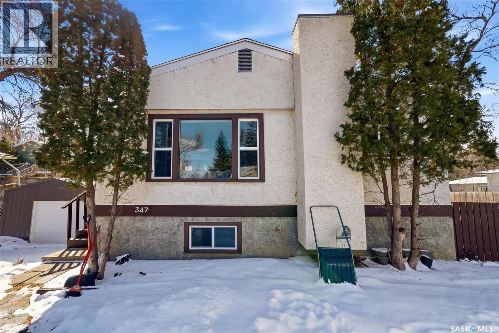 347 Green AVENUE