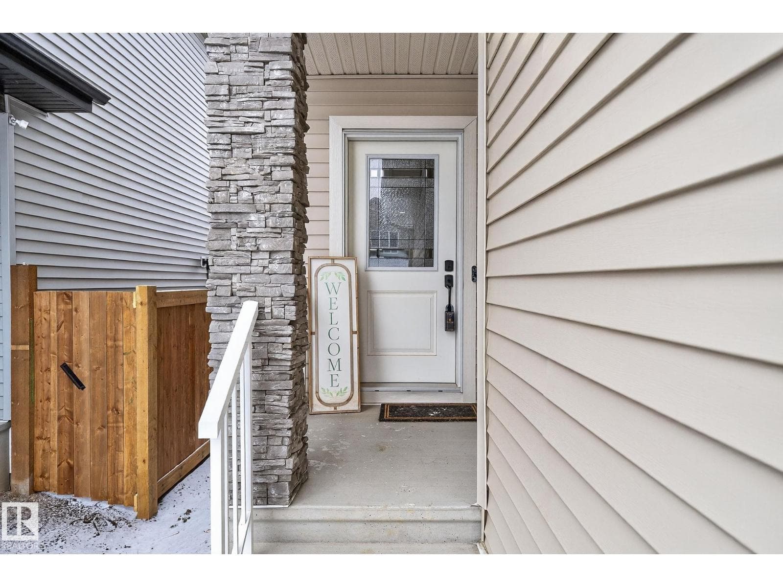 127 HILTON CV — photo 4