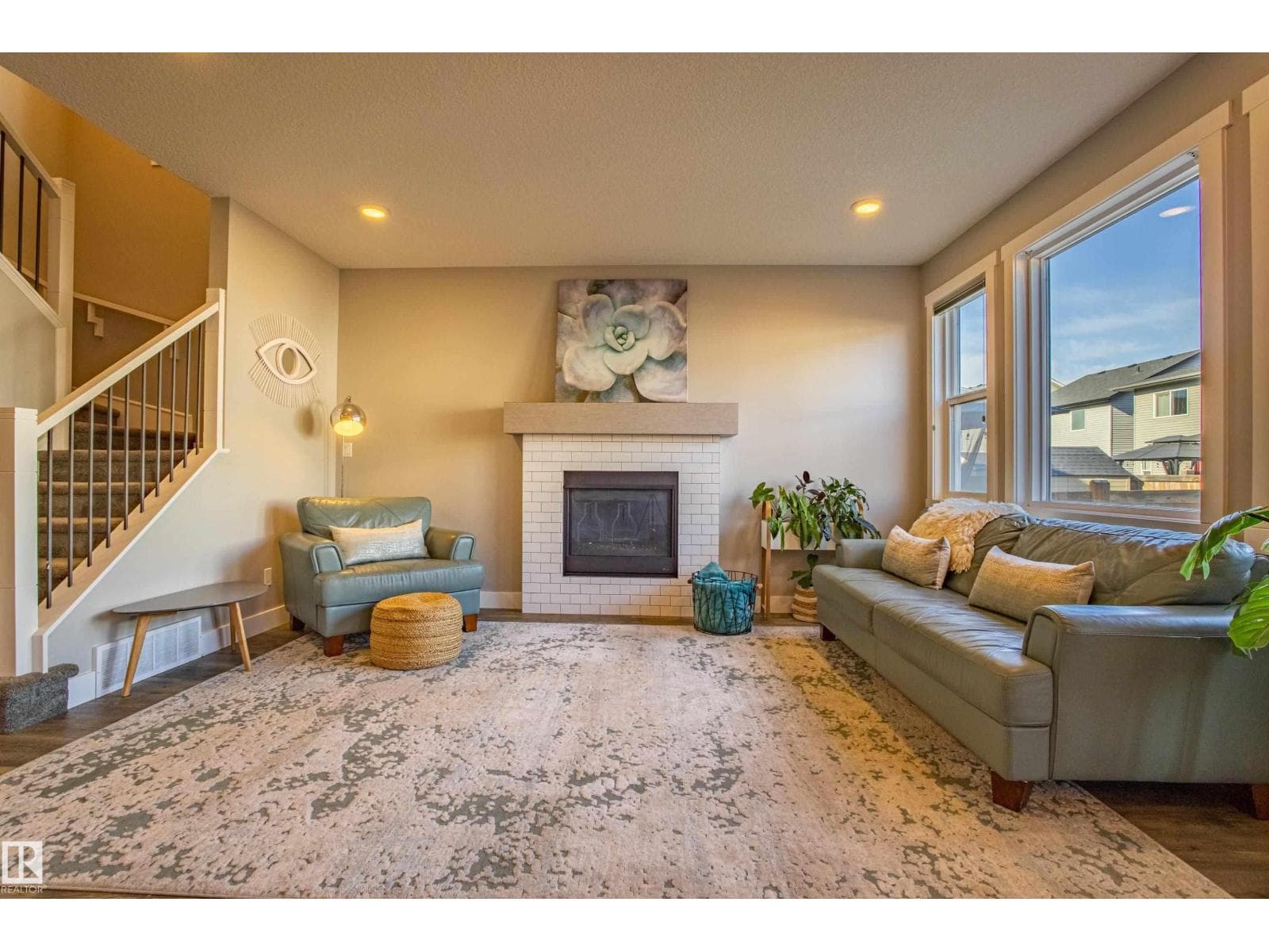 9815 225 ST NW photo 4