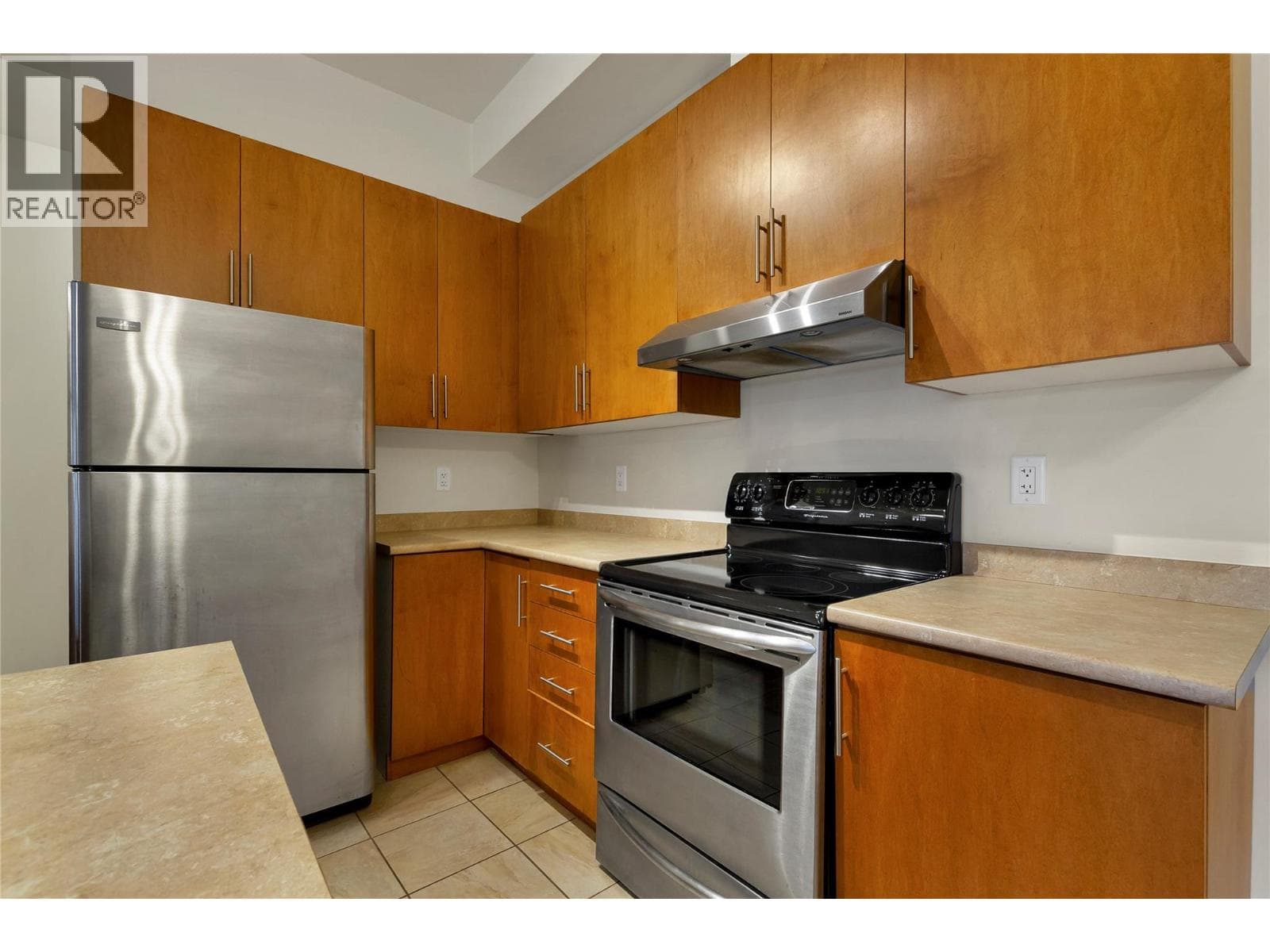 4205 27 Street Unit# 103 photo 5