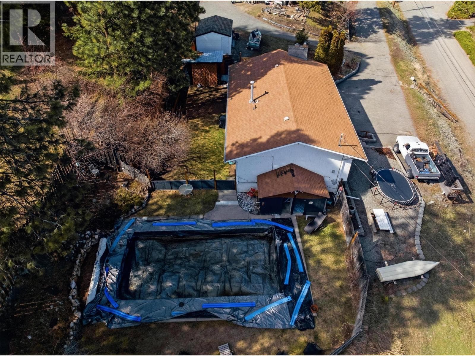 5367 SUNRISE Drive photo 3