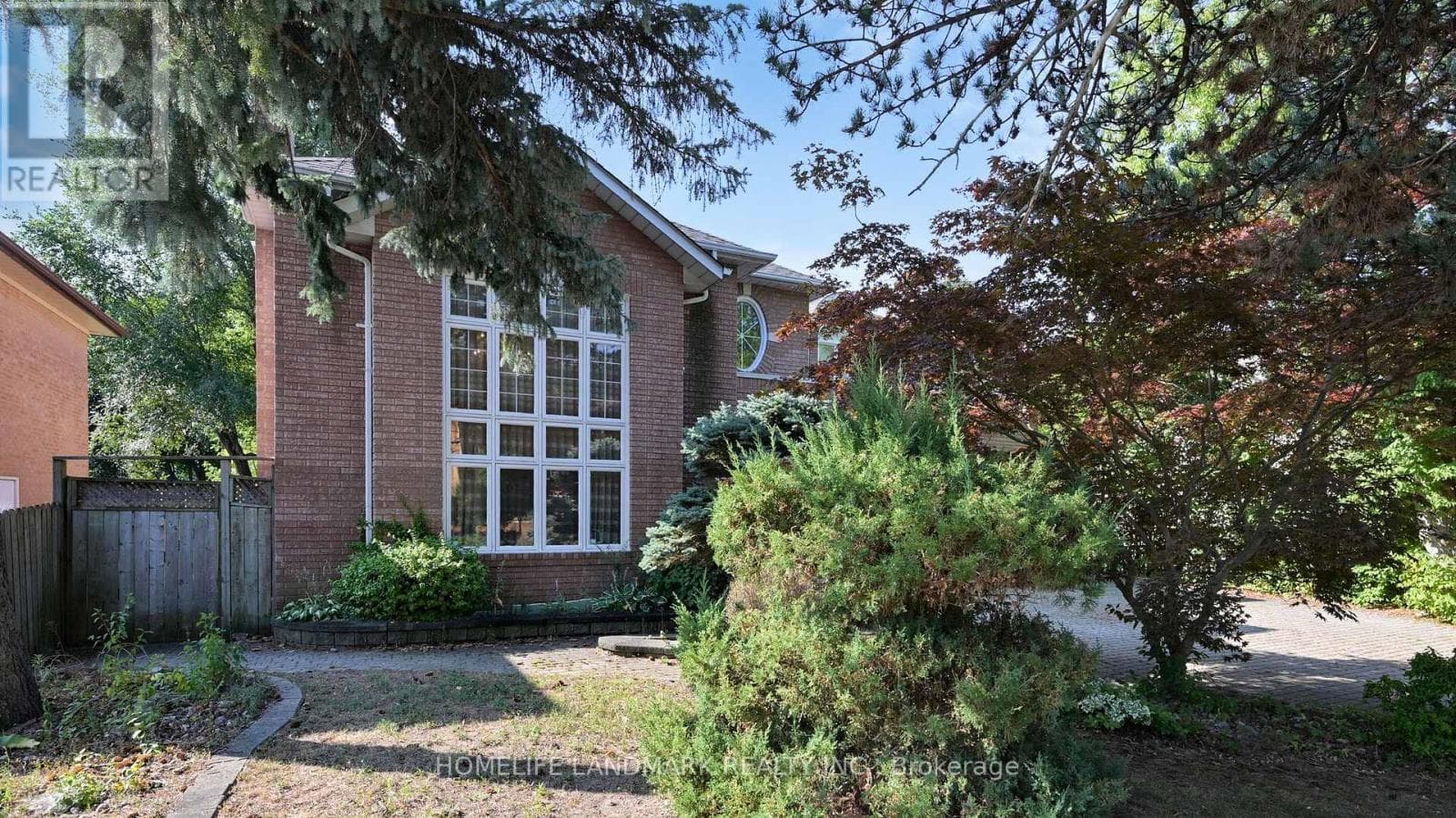 411 CUMMER AVENUE photo 3