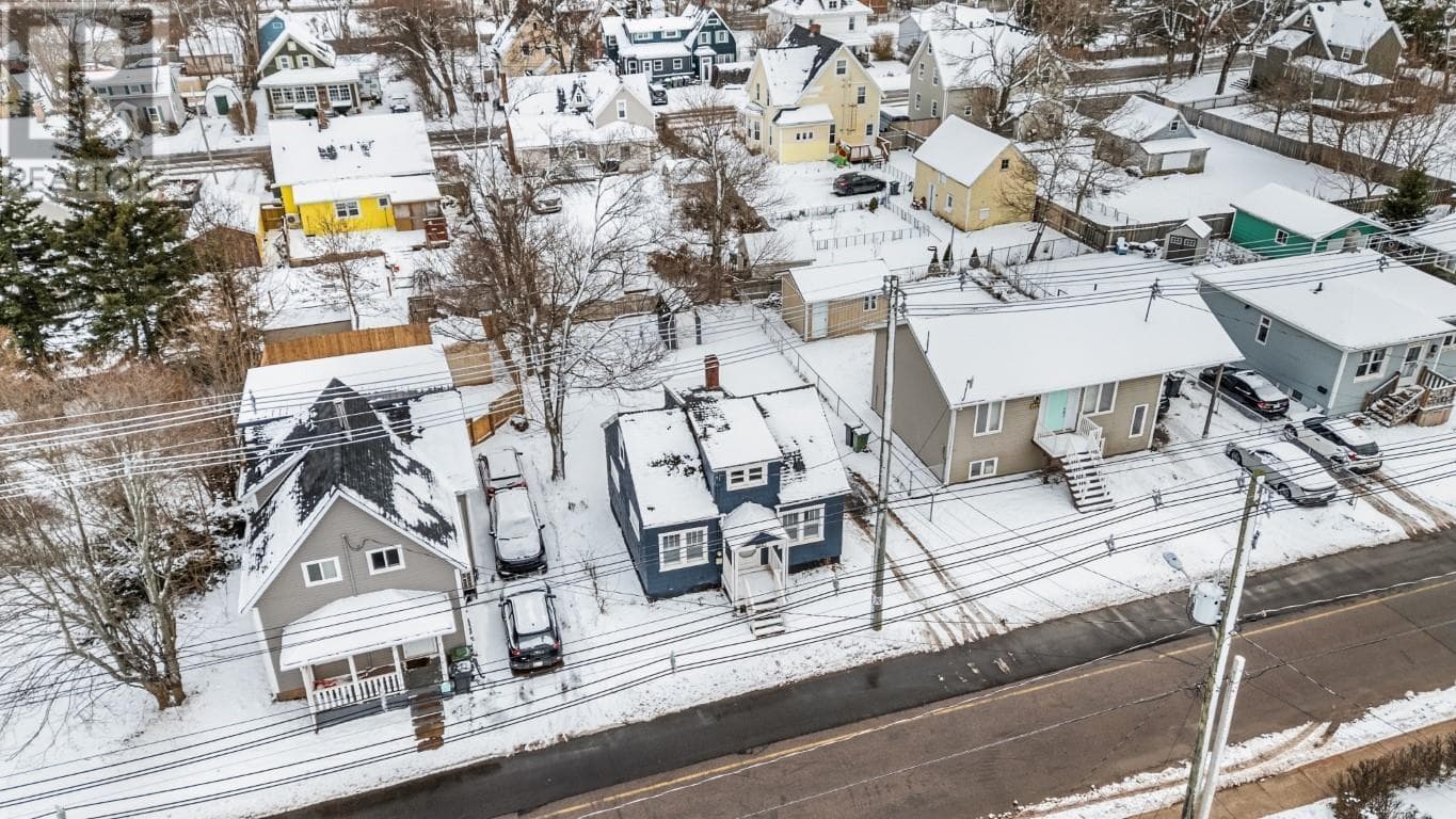 166 Harvard Street photo 5