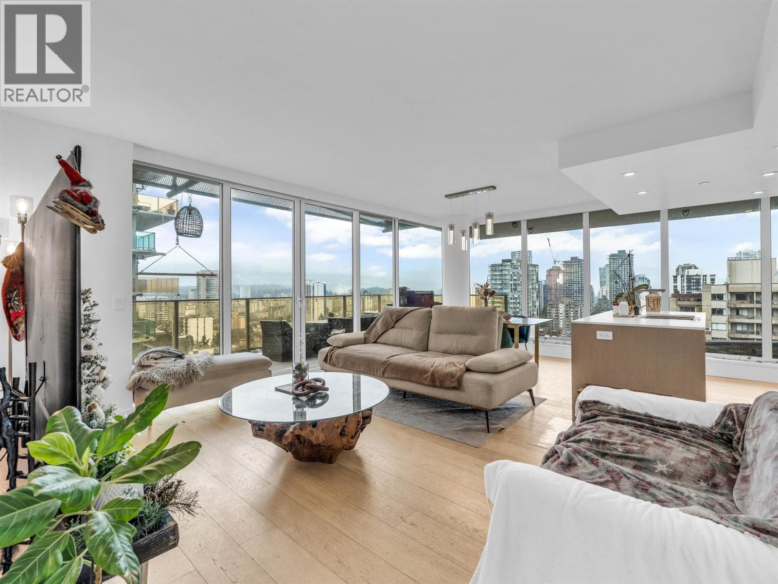 2 bed 2 bath single family at 1401 1365 DAVIE STREET — $1,369,900