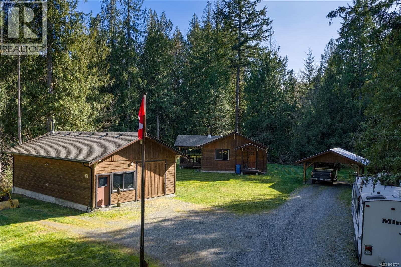13475 Cedar Rd photo 3