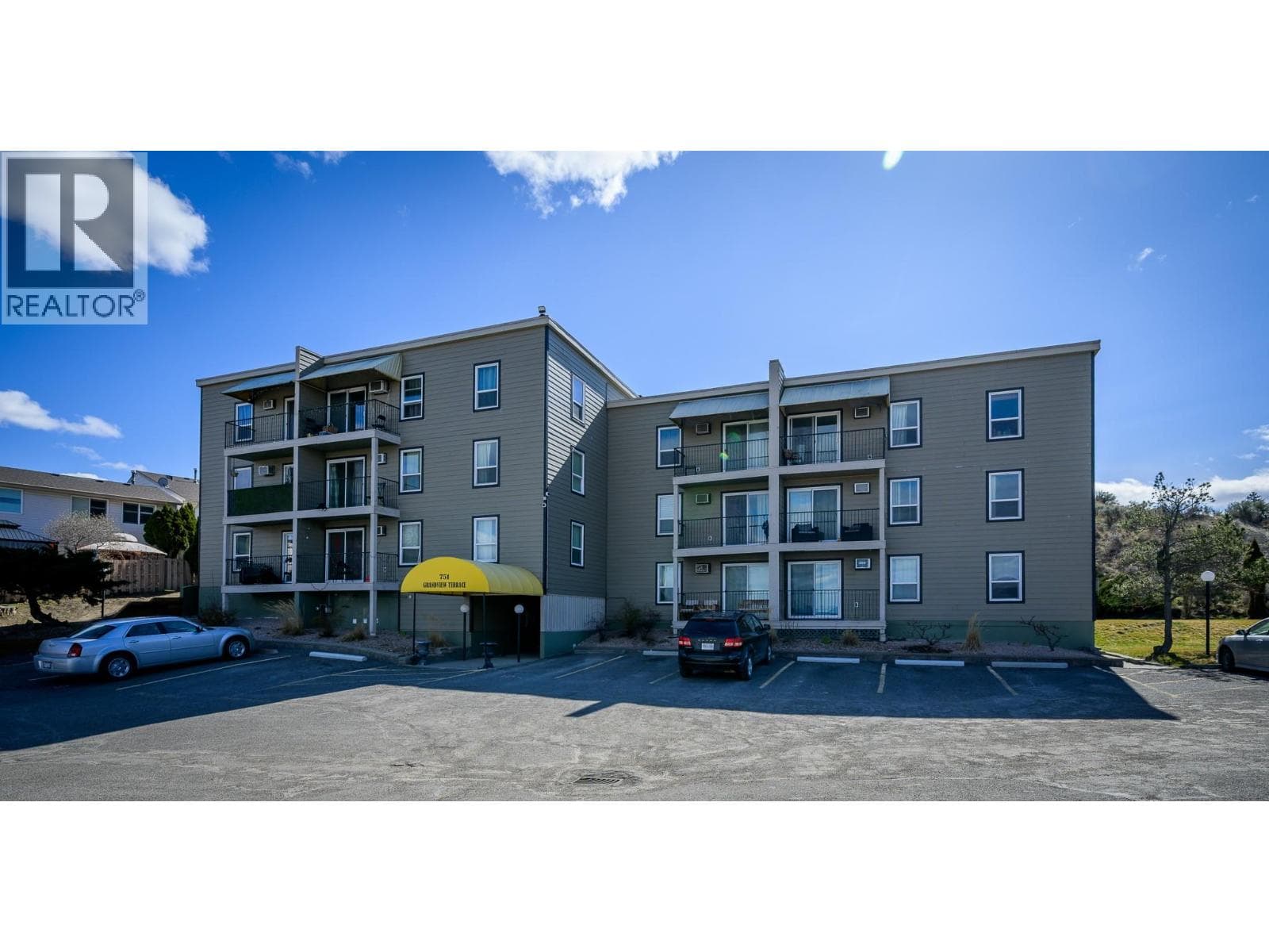 1 bed 1 bath single family at 751 GRANDVIEW Terrace Unit# 306 — $269,900