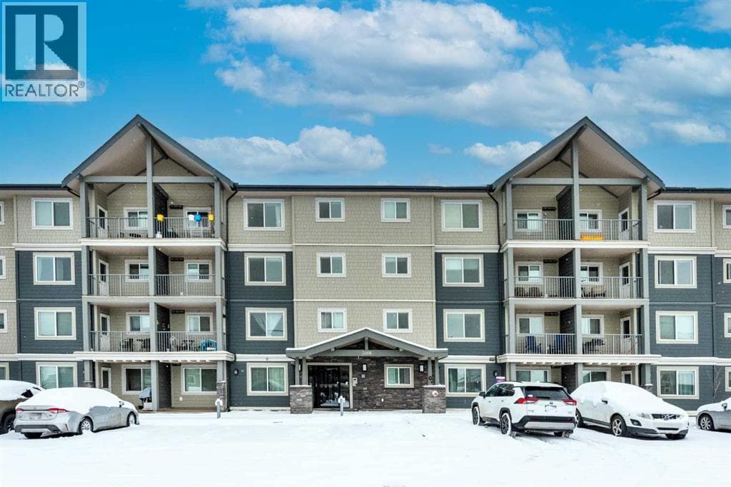 2 bed 1 bath single family at 3413, 181 Skyview Ranch Manor NE — $275,000