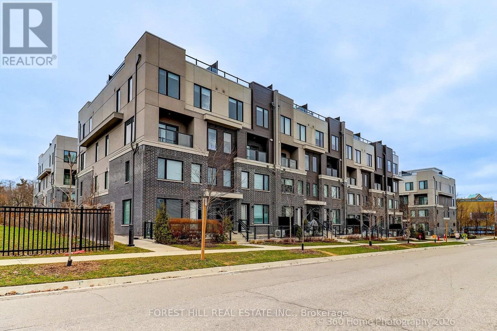 12 - 3472 WIDDICOMBE WAY photo 2