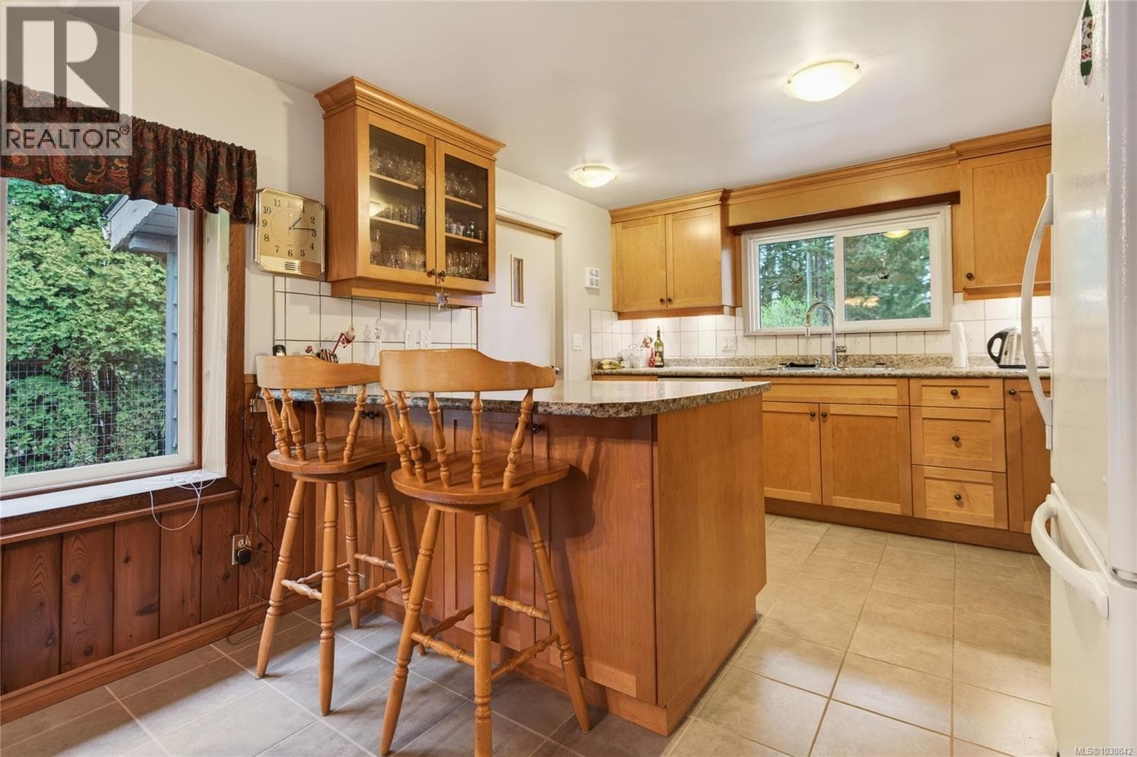 1267 Don Rd photo 5
