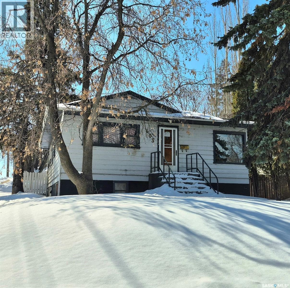 603 20th STREET W