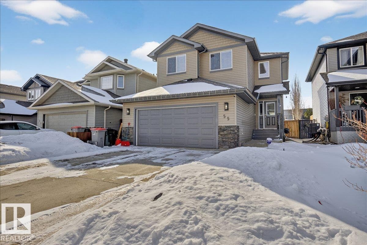 55 Silverstone Drive photo 2
