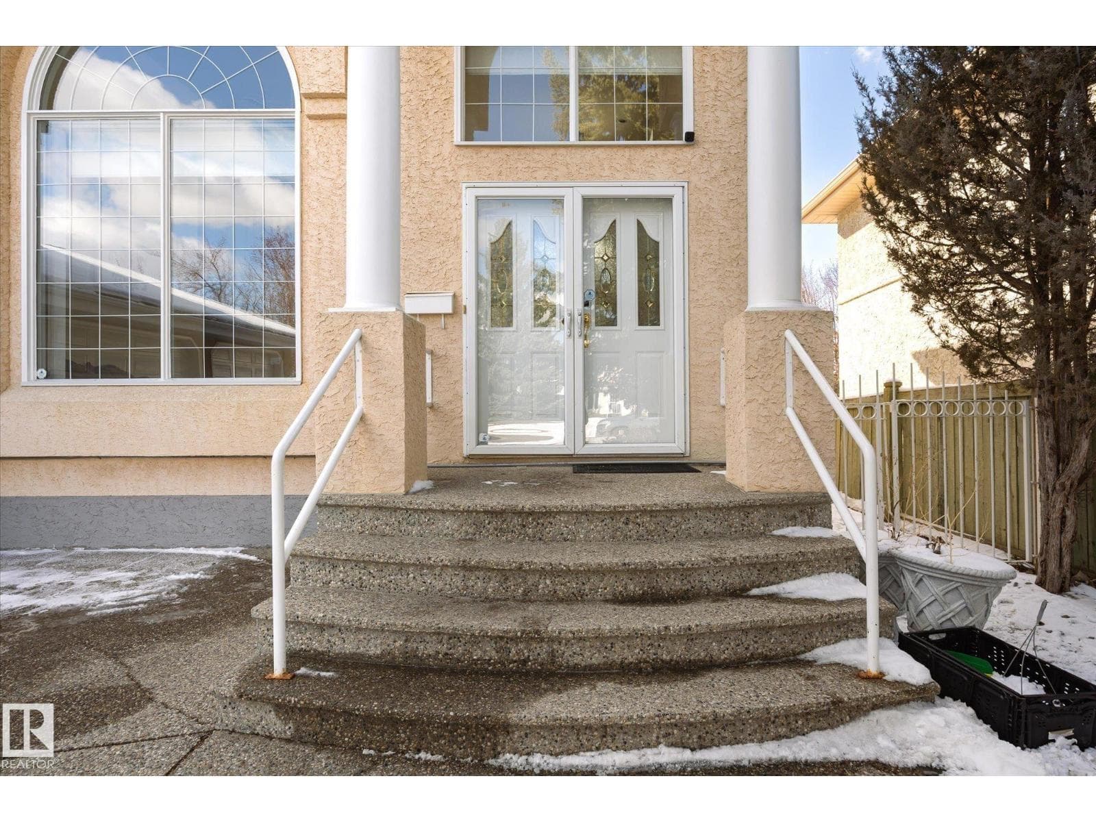 128 WEAVER DR NW — photo 2