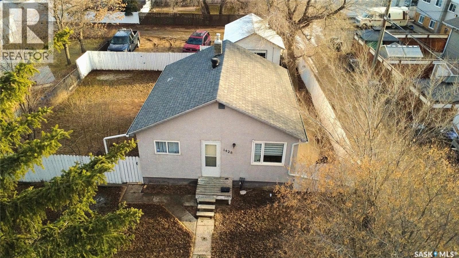 3 bed 2 bath single family at 1428 Winnie STREET — $174,900