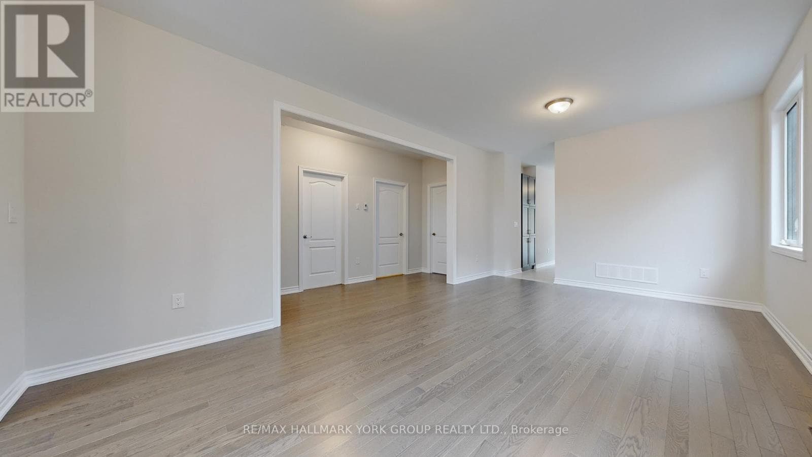 2964 MONARCH DRIVE photo 4