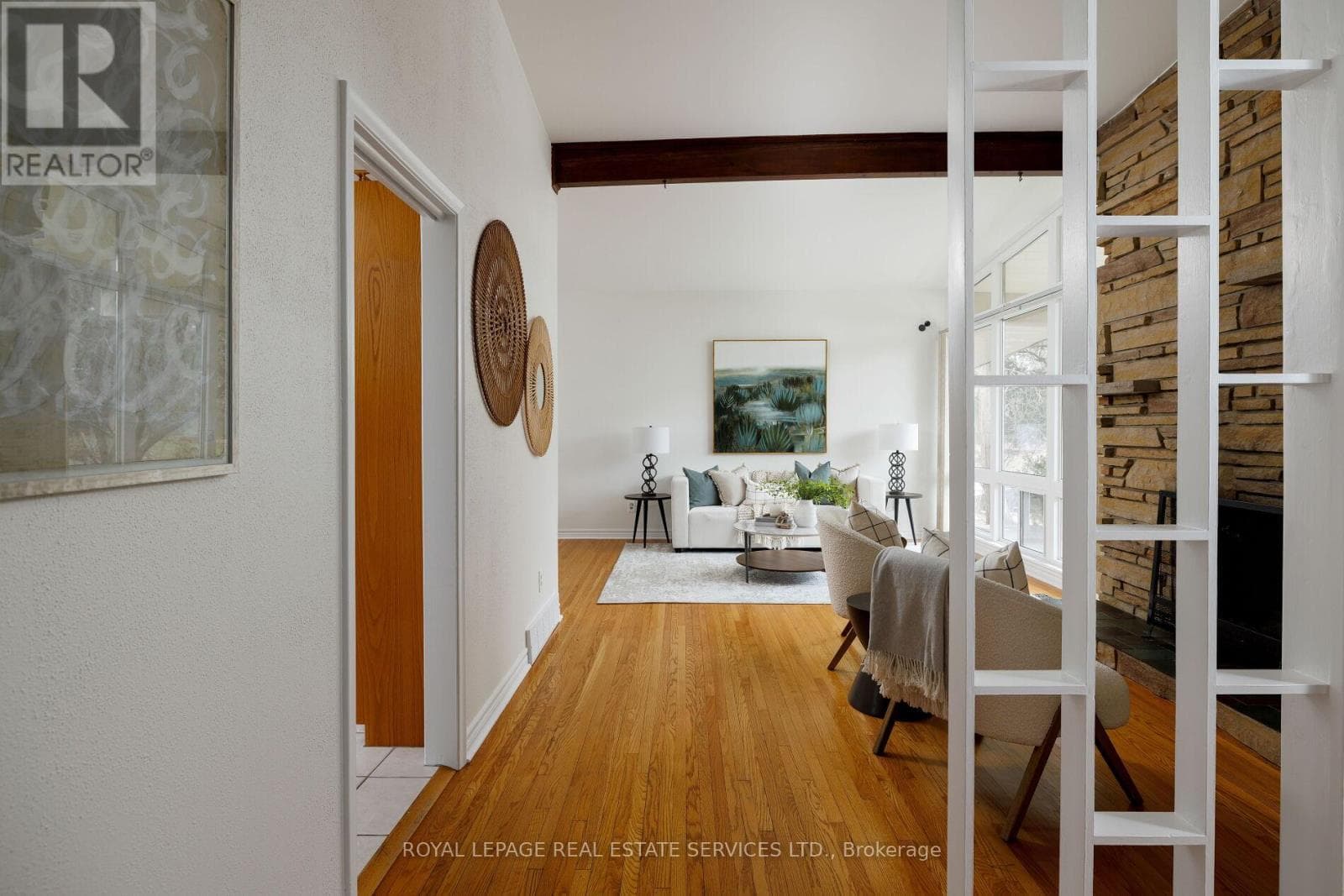 1106 FALGARWOOD DRIVE photo 4