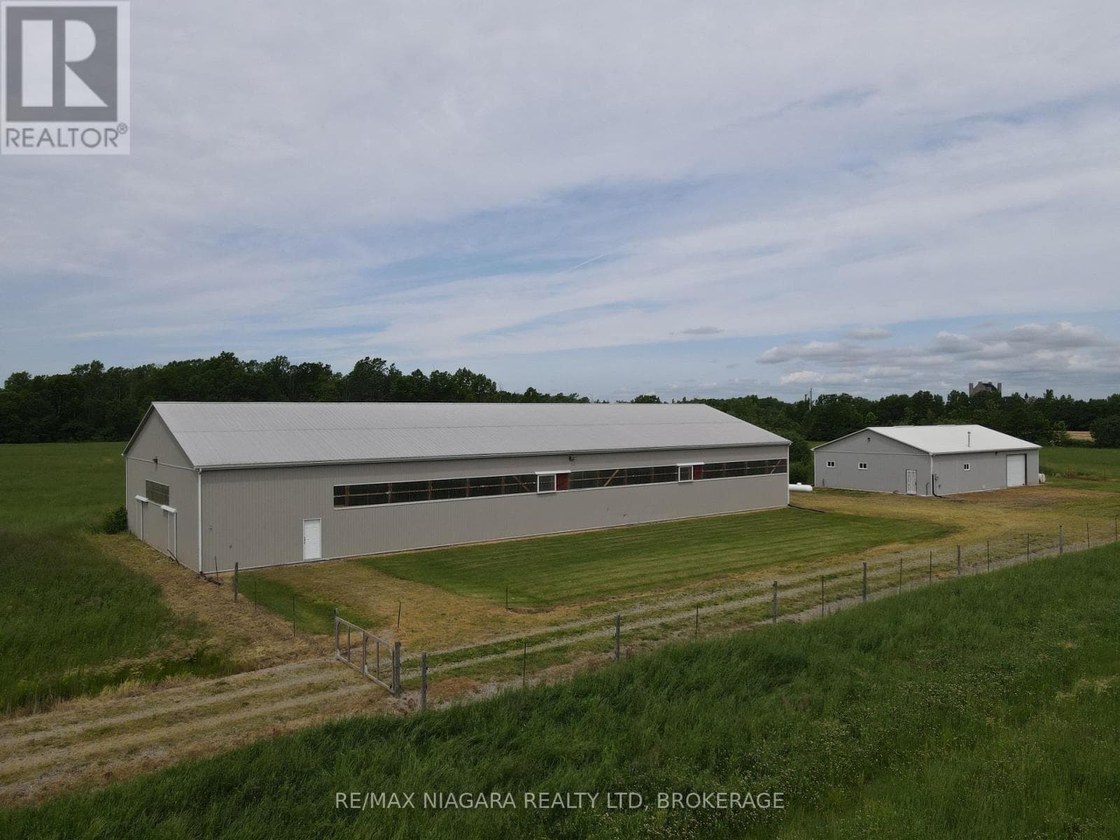 4300 GILMORE ROAD photo 4